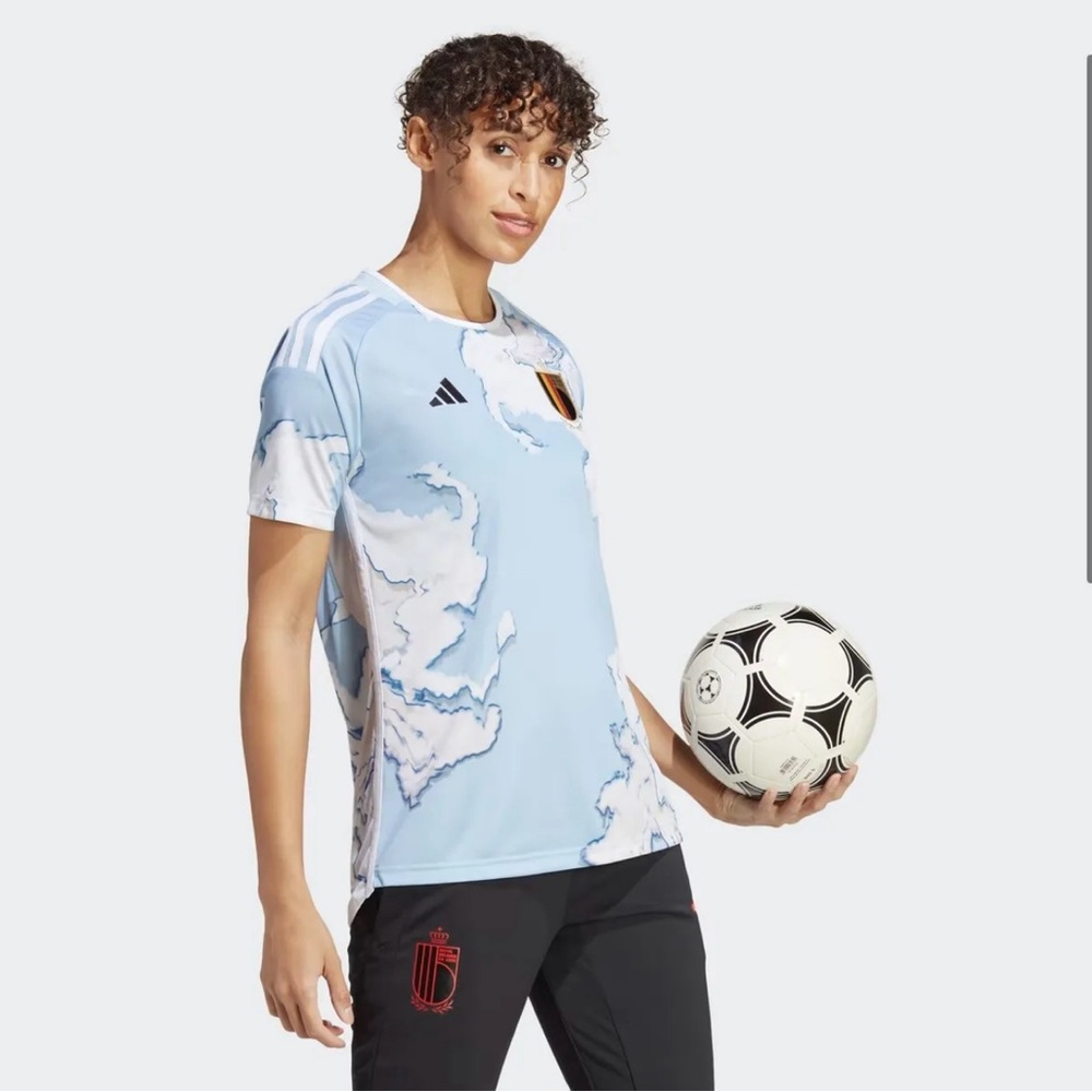 Adidas Belgium National Soccer Team 2023 Women’s Away Jersey Size Large